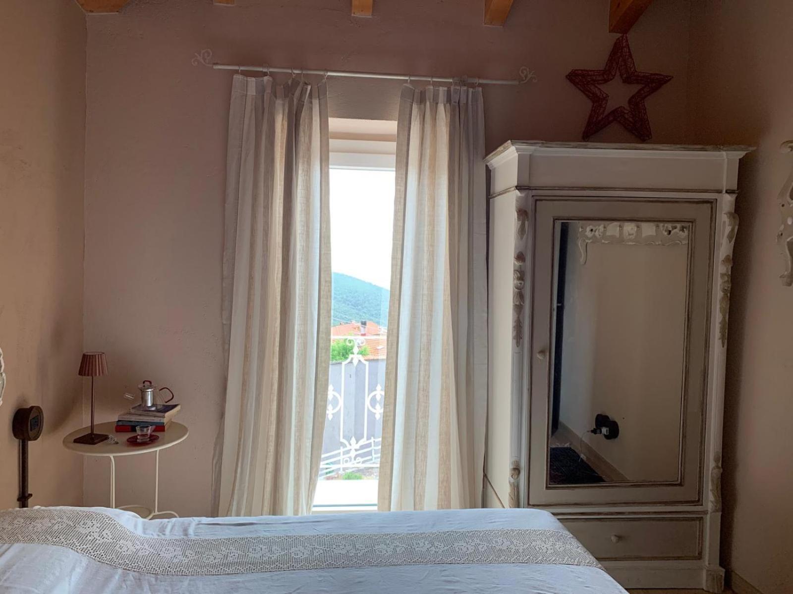 Apartamento La Casa Delle Stelle Tirli Exterior foto